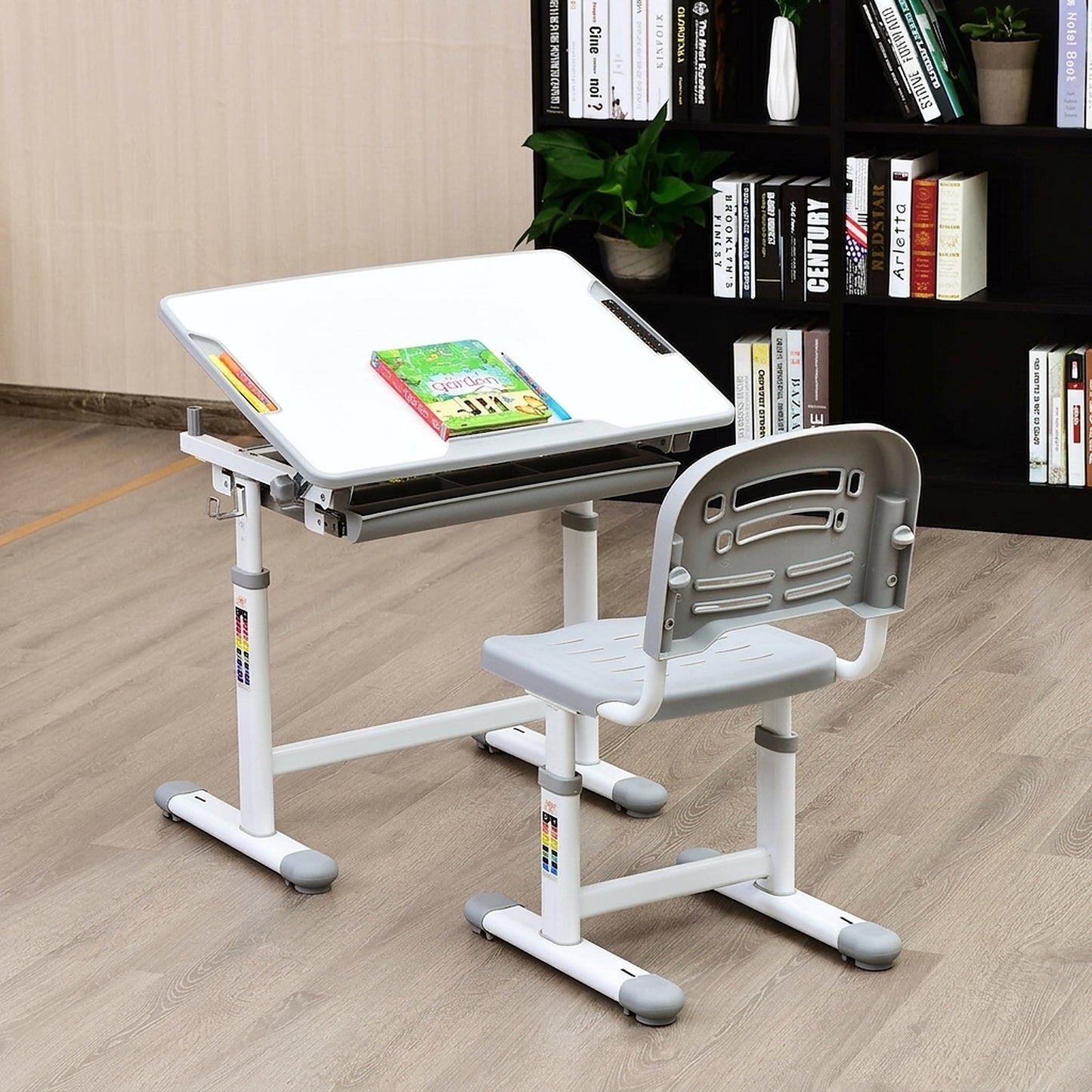 Adjustable Children Multifunctional Study Drawing Desk Chair Set-Green
